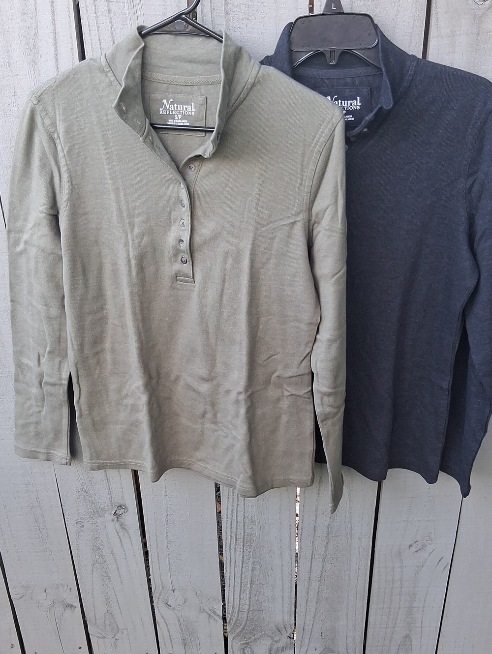 Natural Reflections Two-Tone Long-Sleeve Polo in Olive and Charcoal